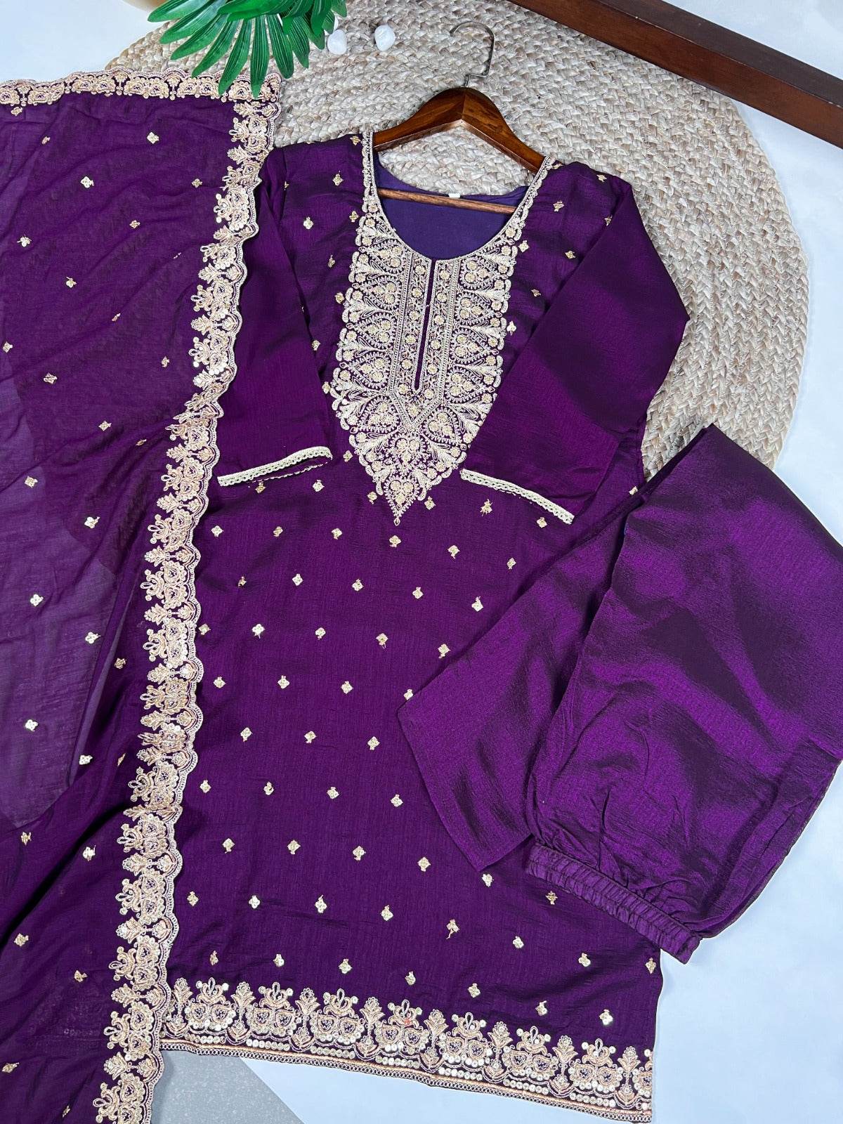 embroidery zari work party wear heavy dress - rpd fashion