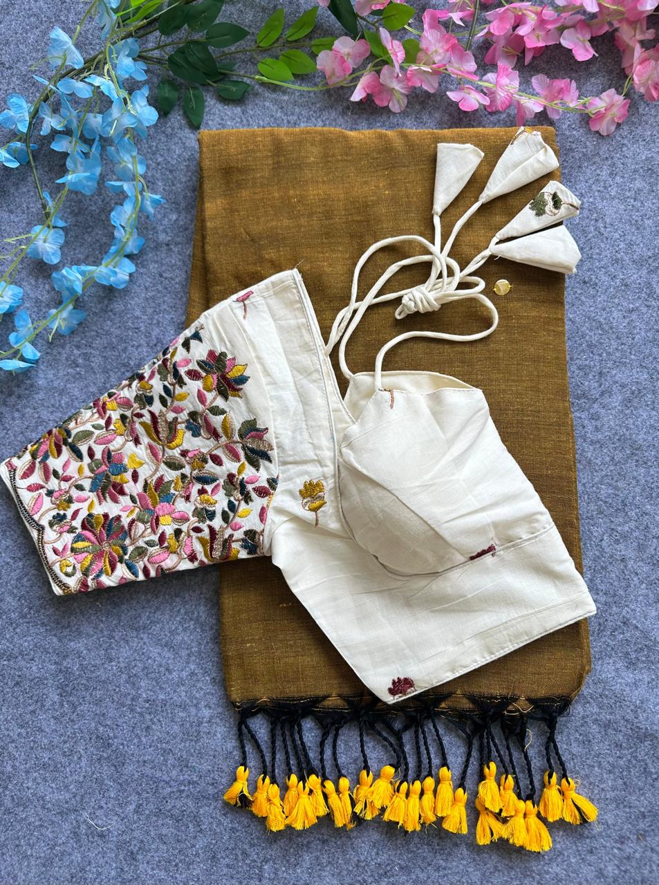 khadi cotton saree with hand stich gini and beautiful havy khadi cotton blouse rpd fashion