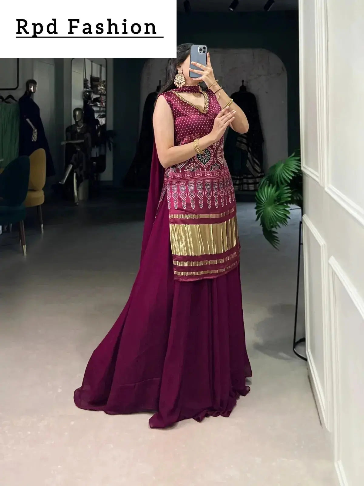 BEAUTIFUL GAJJI SILK PRINTE KURTI PLAZO - RPD Fashion