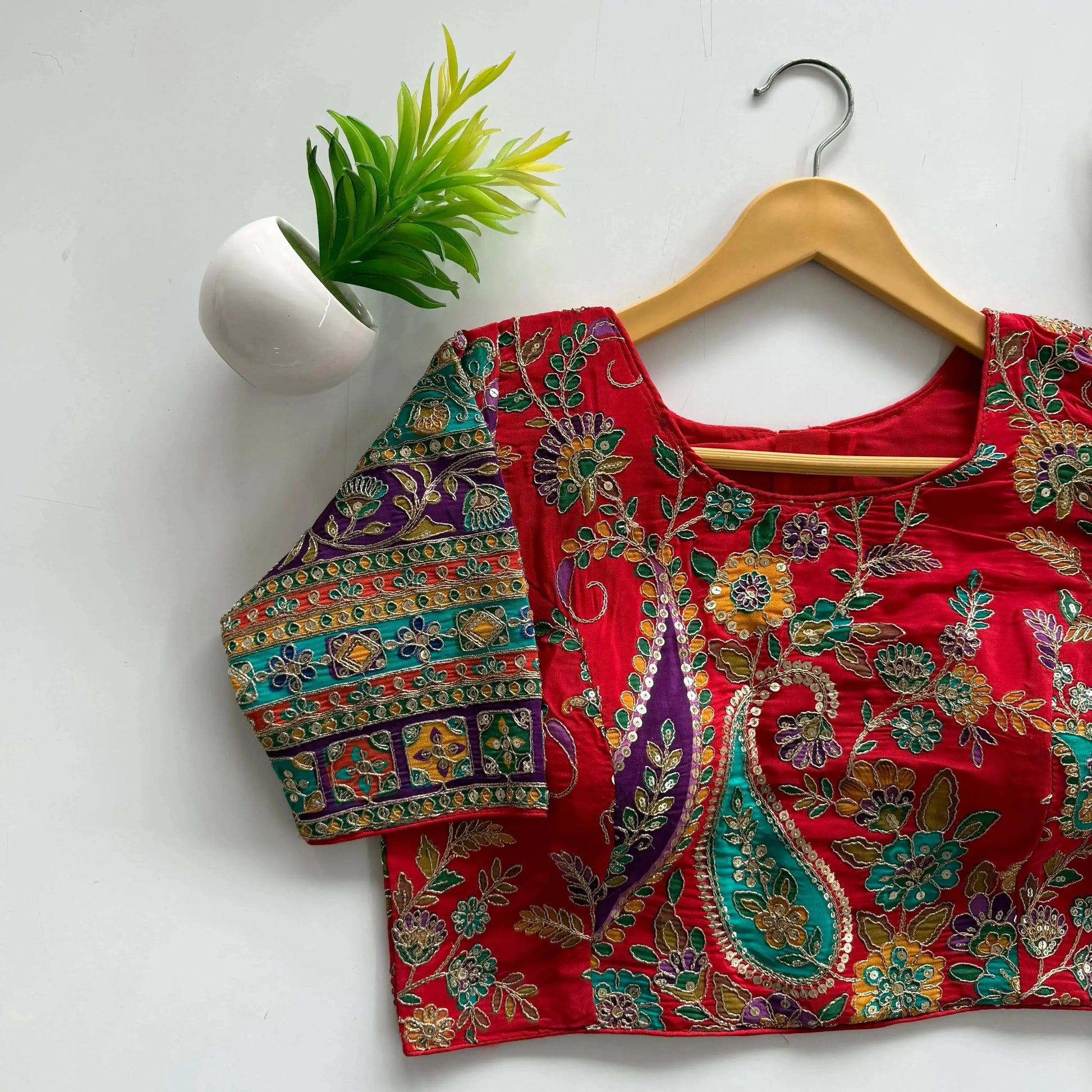 Beautiful Flower Print Embroidery Blouse - RPD Fashion