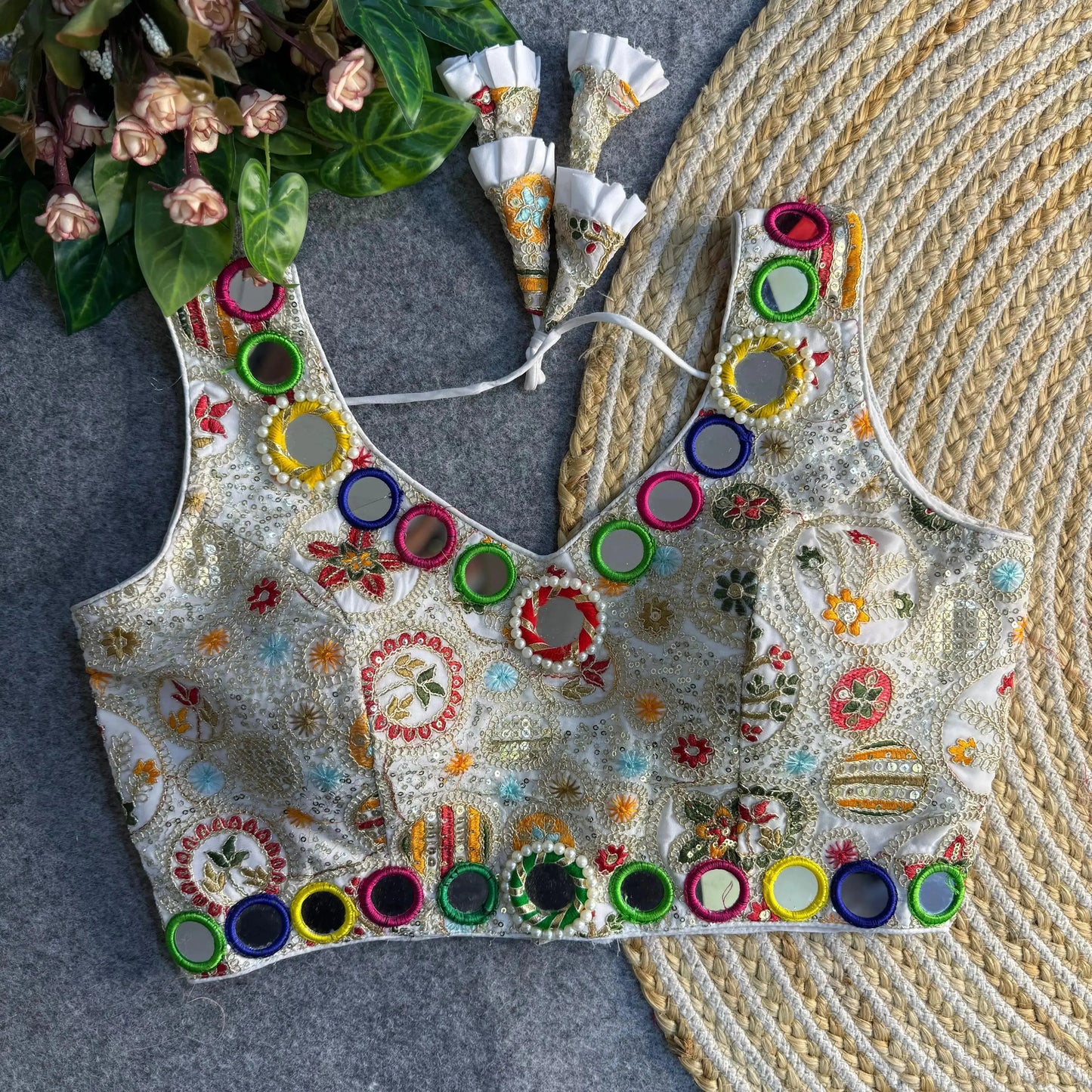 beautiful traditional blouse with heavy stitching and padded back open style - rpd fashion