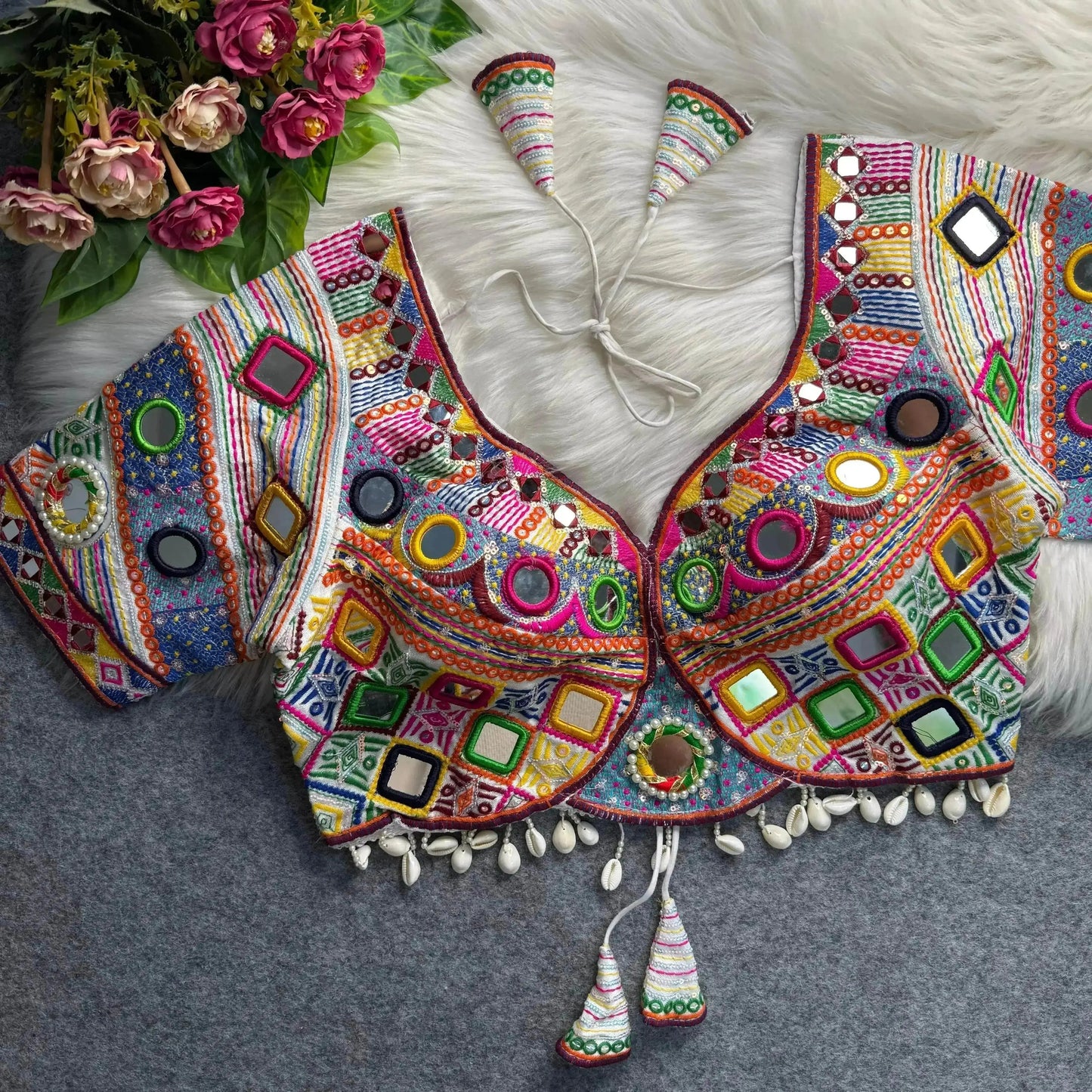 beautiful traditional blouse with heavy stitching and padded back open style - rpd fashion