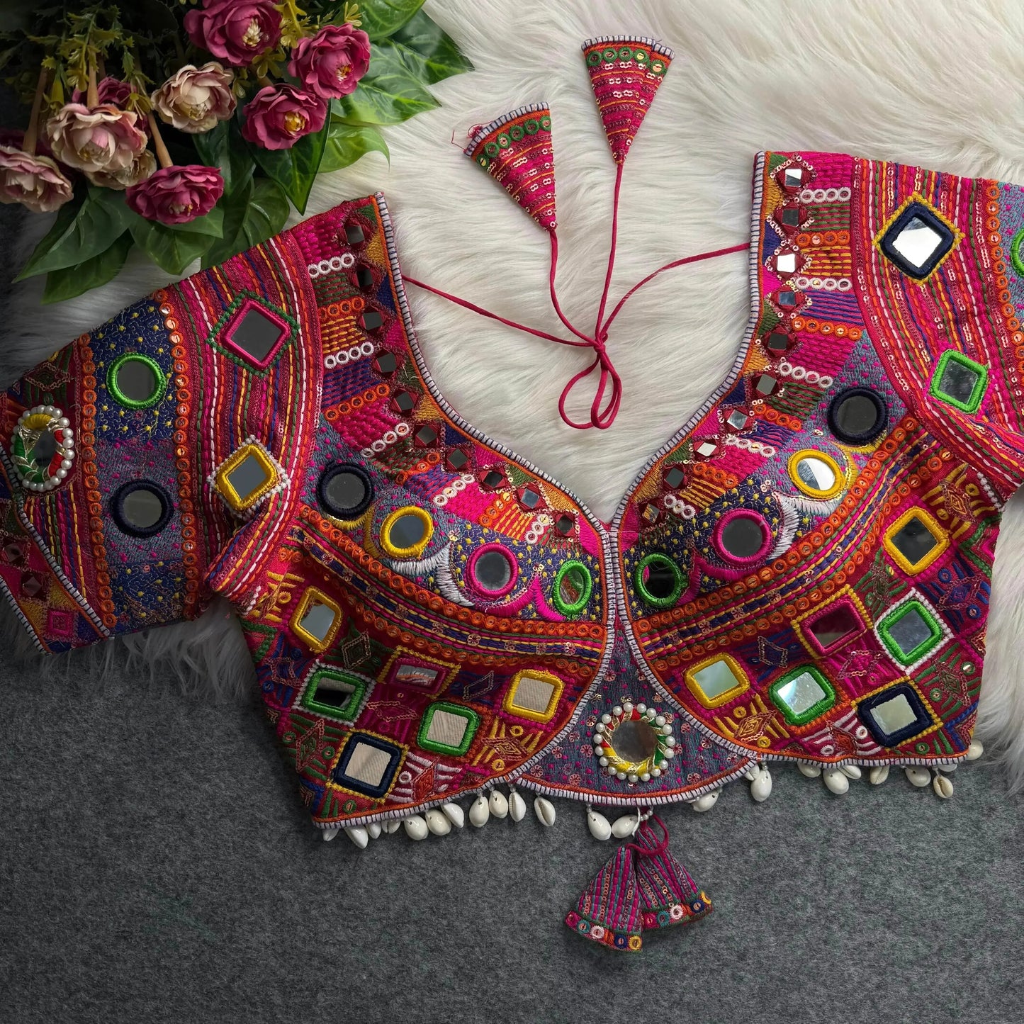 beautiful traditional blouse with heavy stitching and padded back open style - rpd fashion