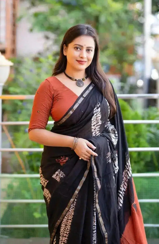 Cotton Saree with Butterfly Print and Mirror Work – 5.5 M Saree with Unstitched Blouse - RPD Fashion
