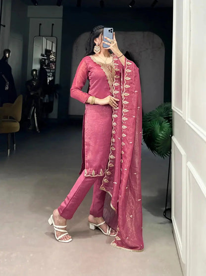 ELEGANT SILVER GLORY EMBROIDERED SUIT SET FOR WOMEN - RPD Fashion