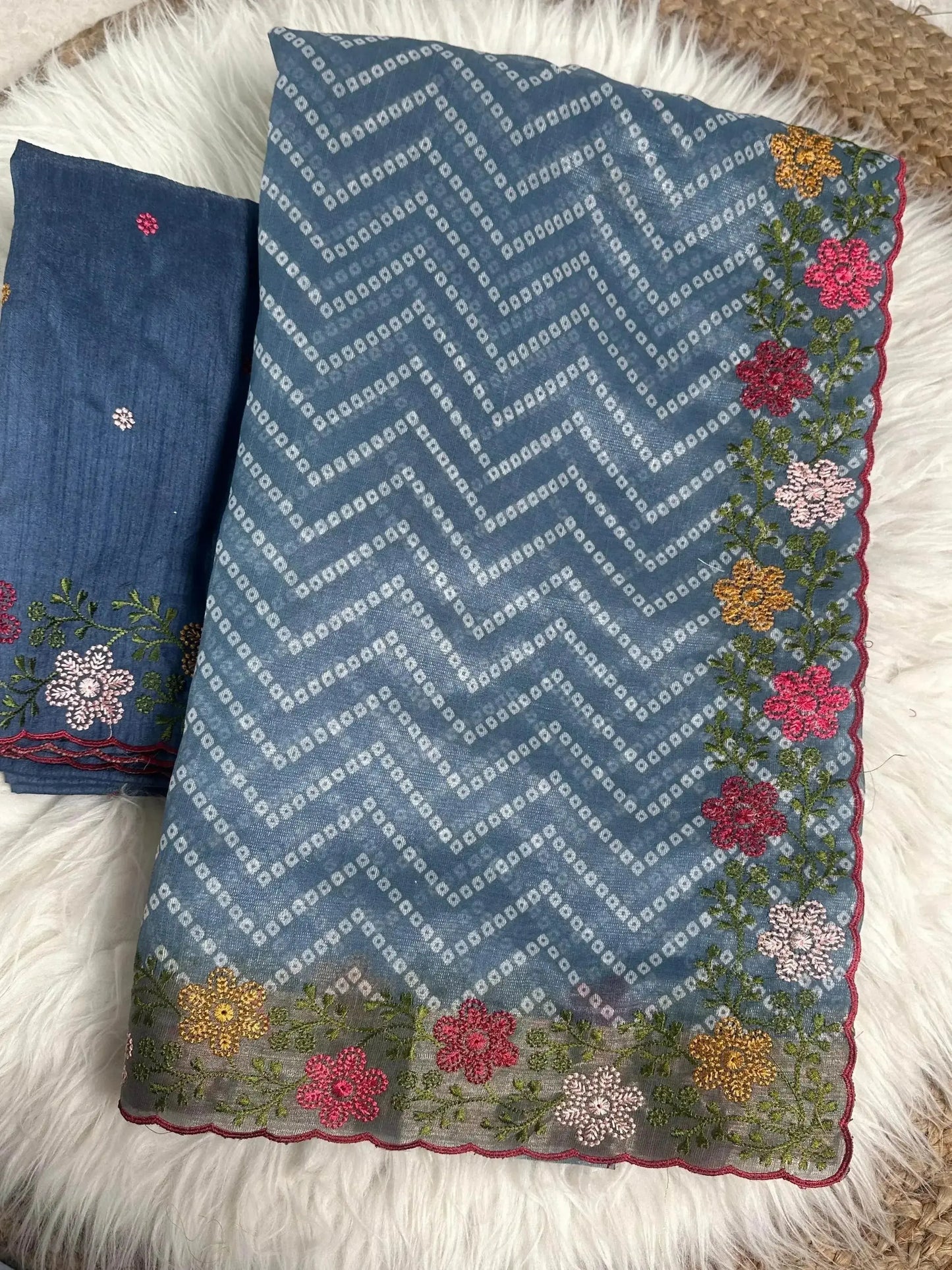 embroidered work saree with zari border - elegance redefined - rpd fashion