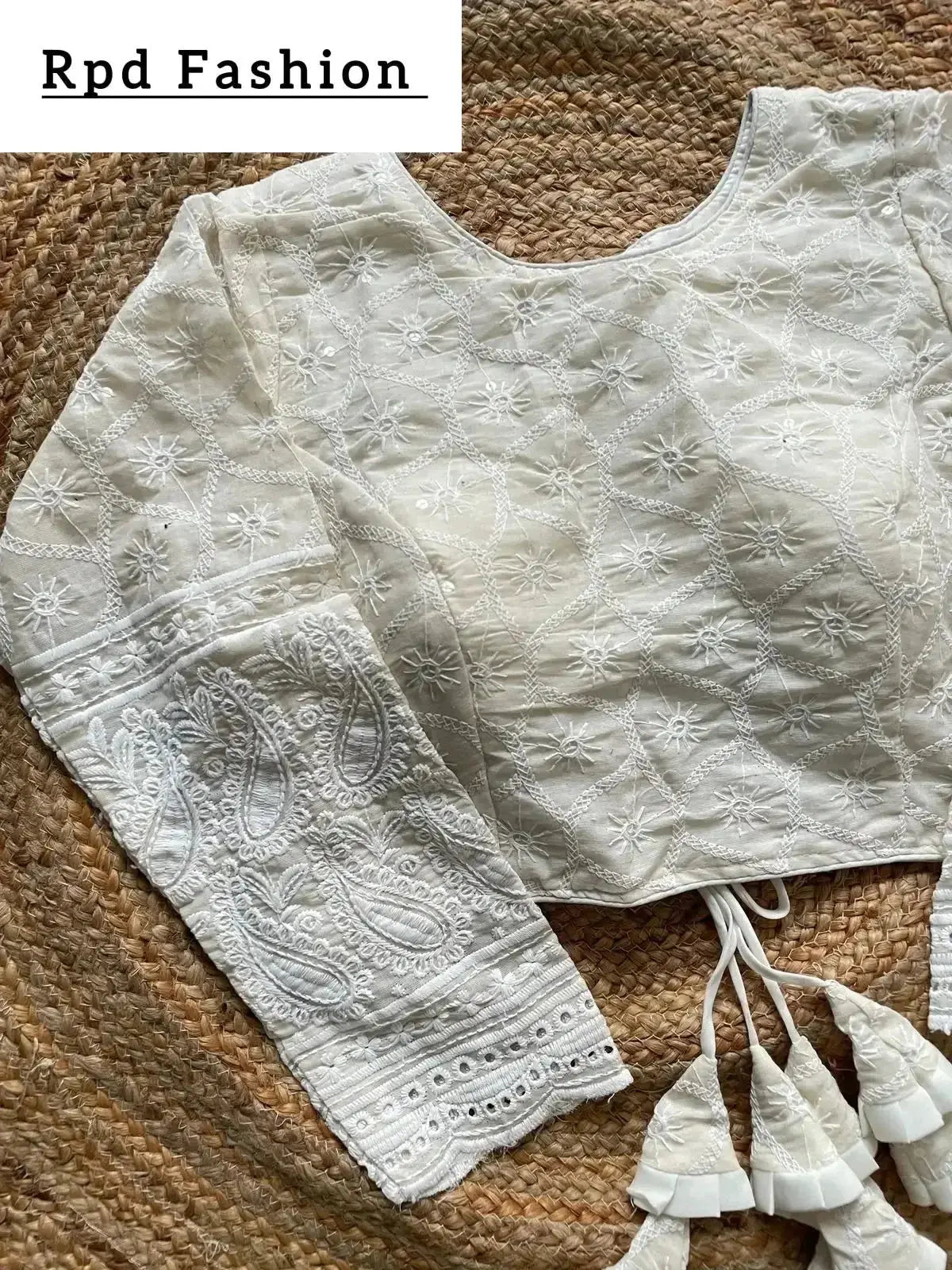 hakoba pompom blouse in off-white - rpd fashion