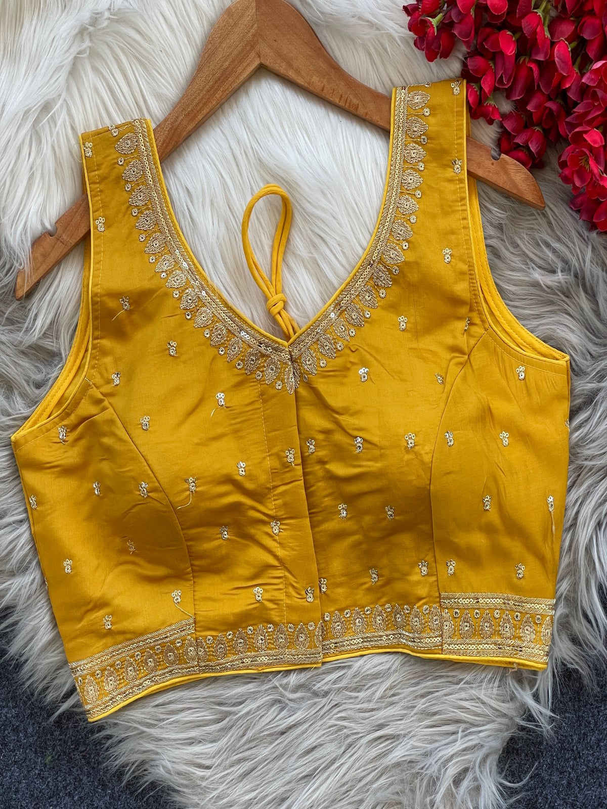 Heavy embroidery blouse