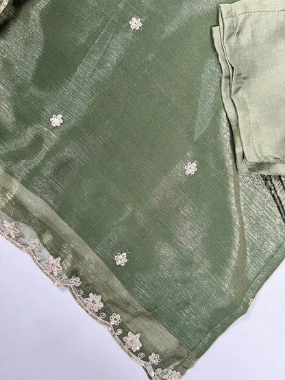 NEW TRENDY GREEN DRESS - RPD Fashion