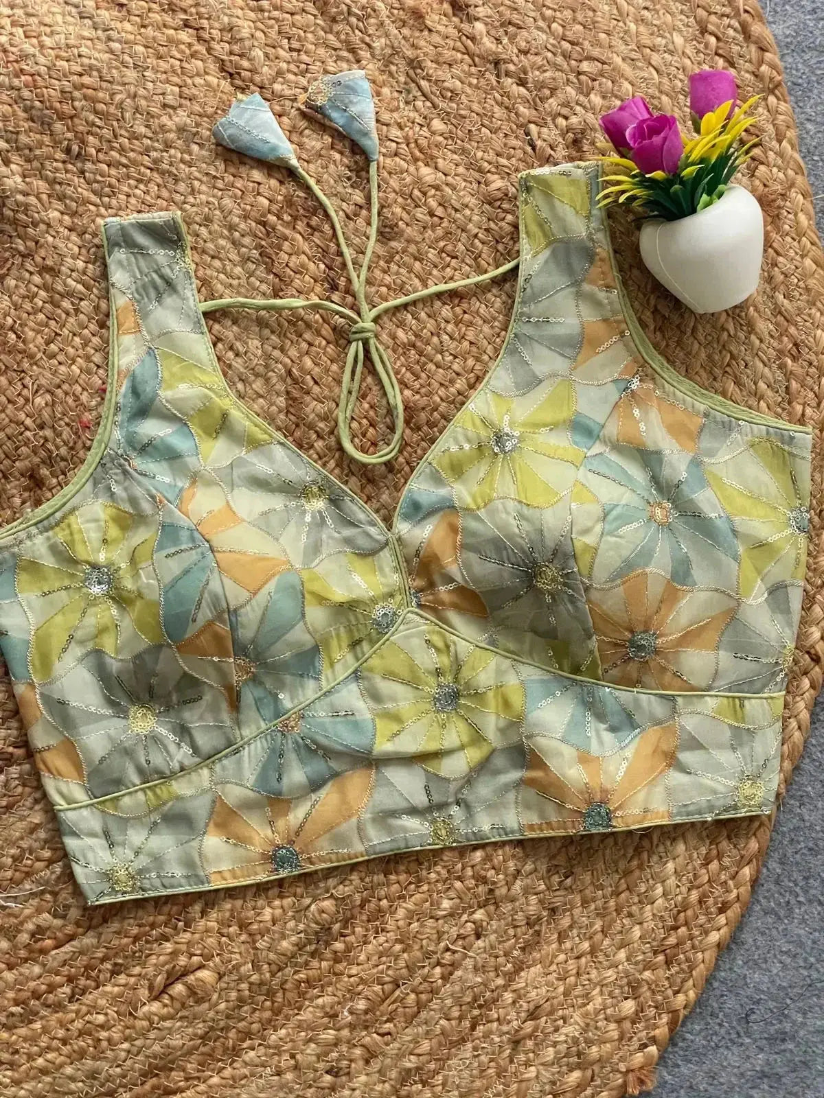 Navratri Special Sabyasachi Pattern Blouse - RPD Fashion