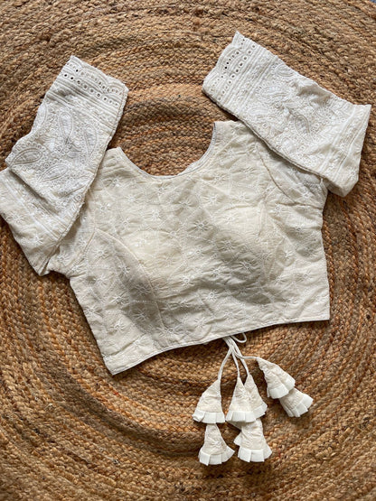 Hakoba Pompom  blouse