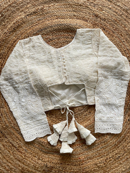 Hakoba Pompom  blouse