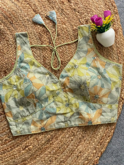 Navratri Special Sabyasachi Pattern Blouse - RPD Fashion