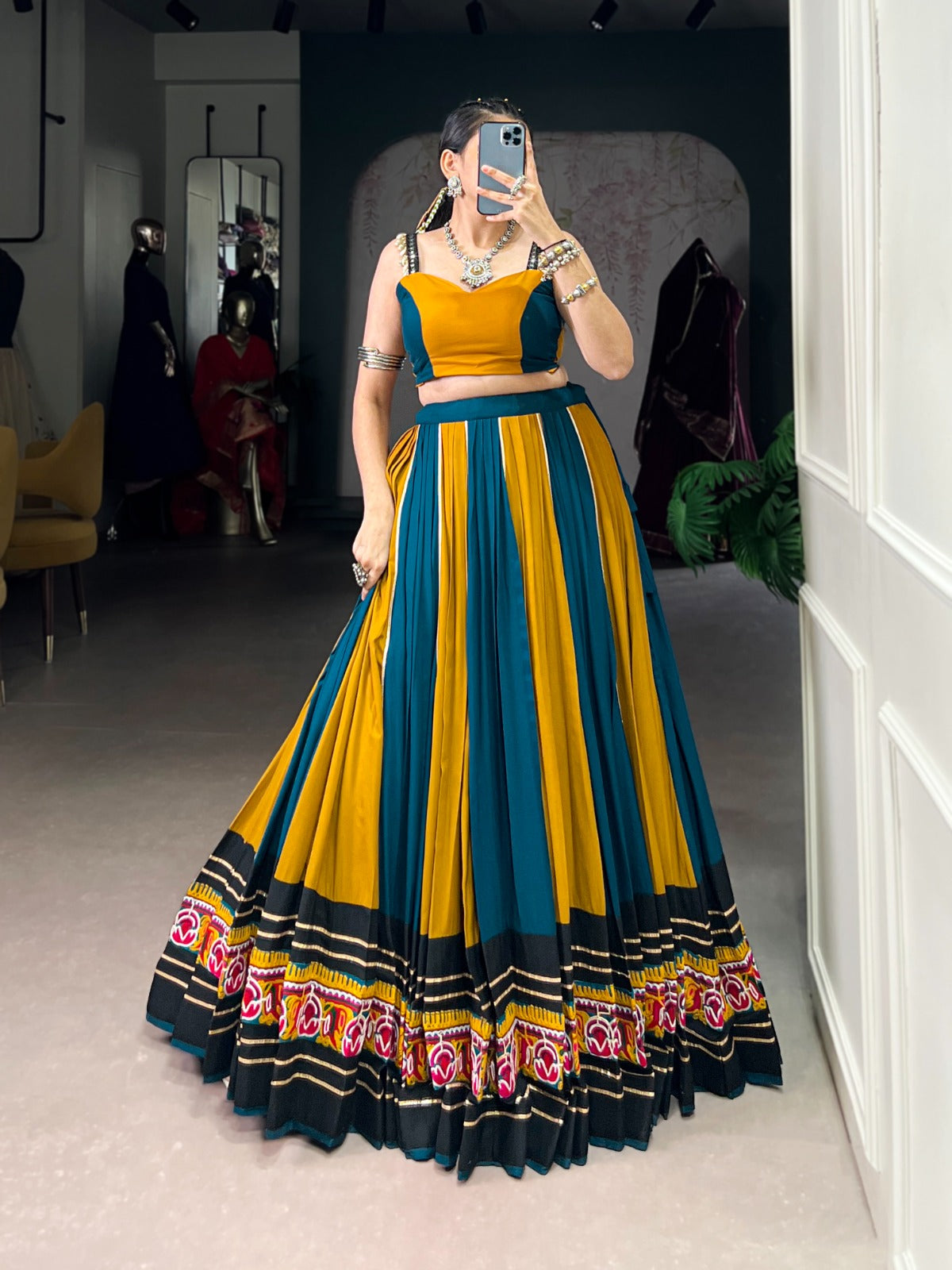 Navratri Outfit | Gamthi Work Lehenga With 8 Meter Flair Rpd Fashion
