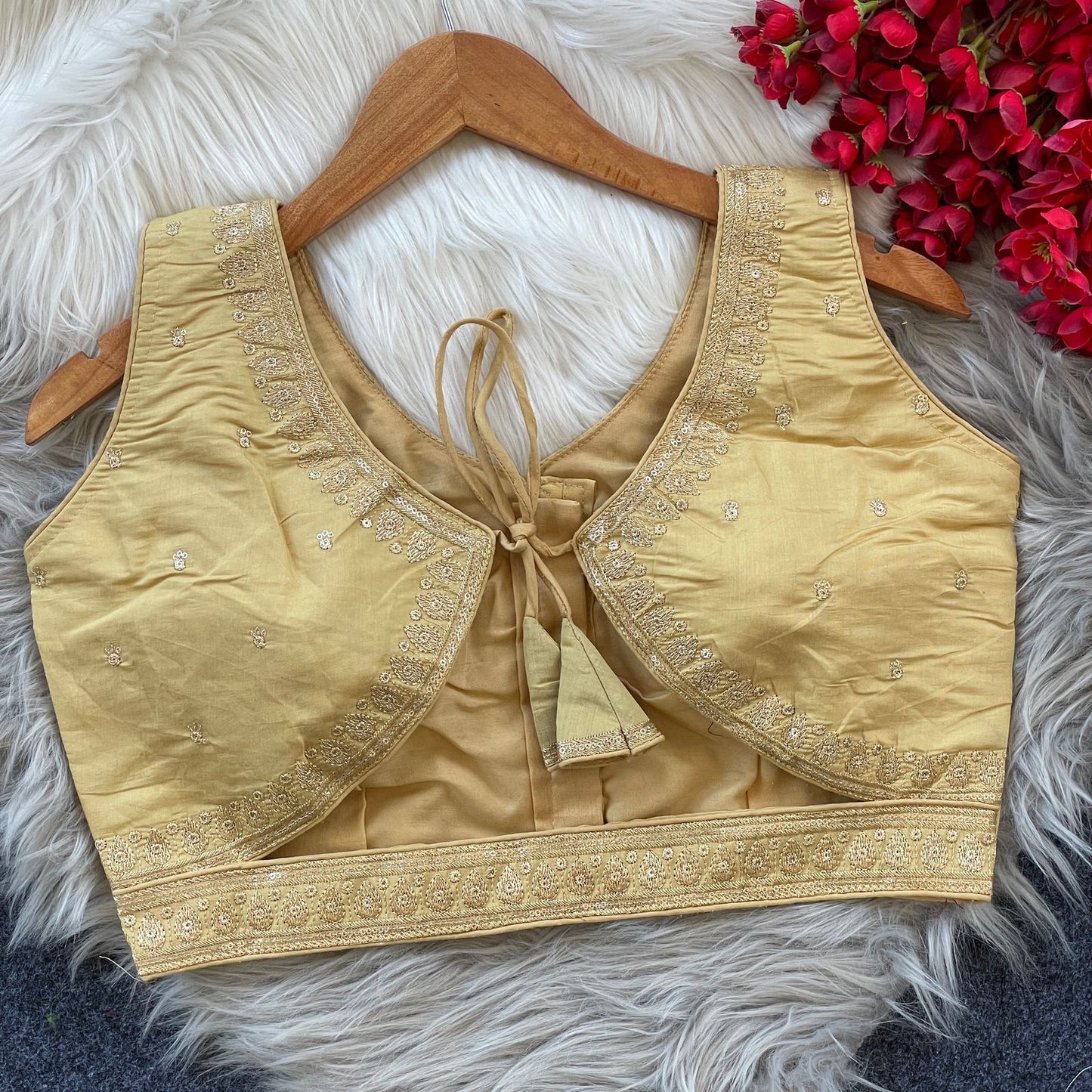 heavy embroidery blouse