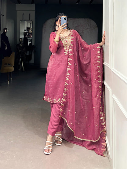 ELEGANT SILVER GLORY EMBROIDERED SUIT SET FOR WOMEN Rpd Fashion